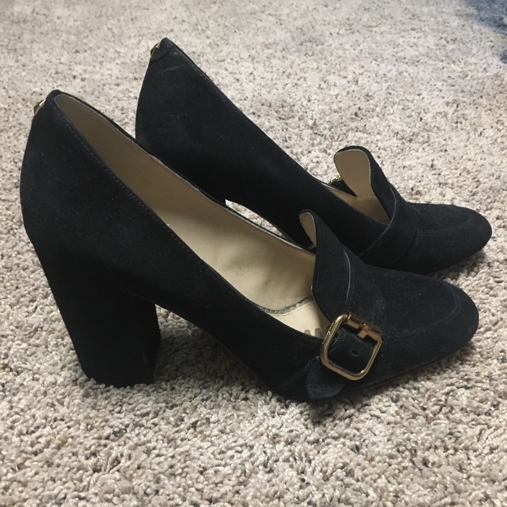 Sam Edelman Buckle Pump w/ box - Picture 1 of 6